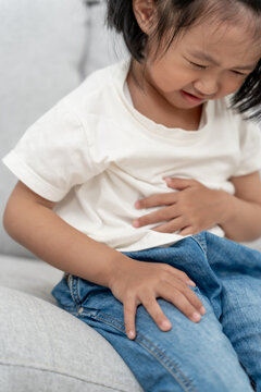 stomach ache. Children have abdominal pain, indigestion, gastritis, menstrual cramps, flatulence, diarrhea, distention, colon cancer, belly inflammation problem, suffer food poisoning, abdomen