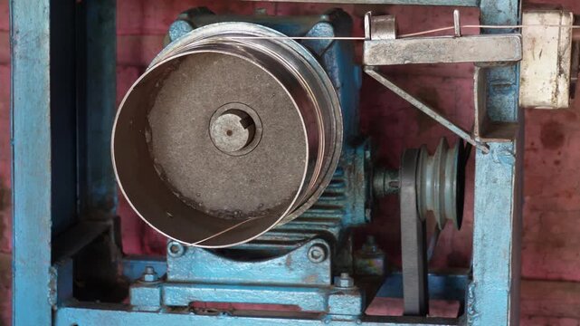 Industrial pulley wire drawing machine for metal manufacturing
