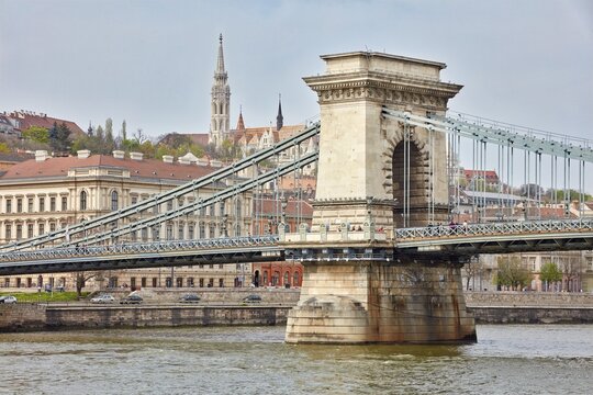 Chain Bridge, Danube, Budapest, Hungary