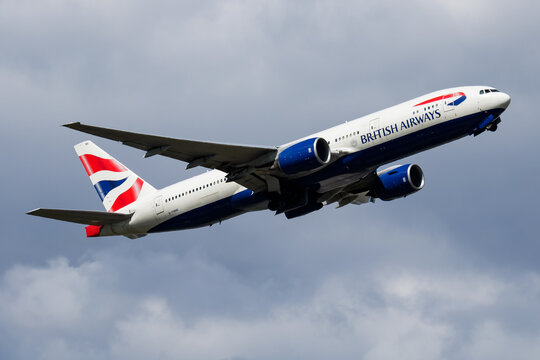 British Airways Boeing 777-200ER (G-YMMI) taking off from London Heathrow Airport on April 23, 2016 in London, United Kingdom