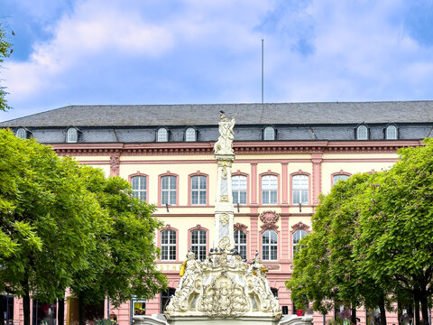 Embarking on a Trier Adventure: Roaming the Enchanting Streets of the Old Village