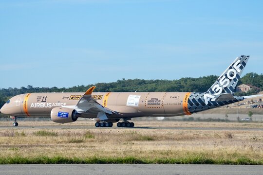 A350F airbus au d&eacute;part