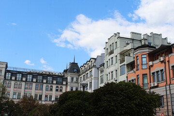 old buildings on the streets of Kyiv, Ukraine © Iryna