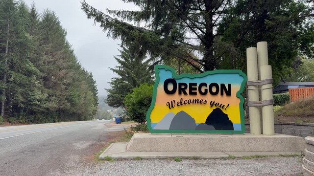 Oregon State Public Welcome Sign