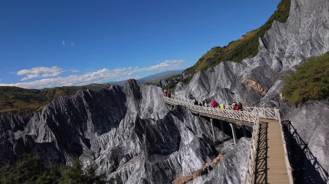 Epic 4K FPV Drone Flight Over Moshi Park Stone Forest in Sichuan, China