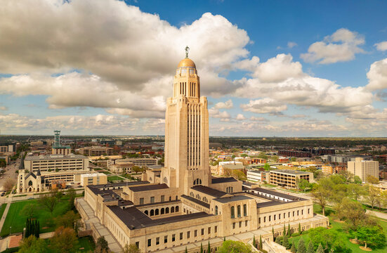 Lincoln, Nebraska, USA cityscape at the capitol building 582