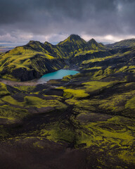 Volcanic landscape and a crater lake deep in the Icelandic Highlands © jospannekoek