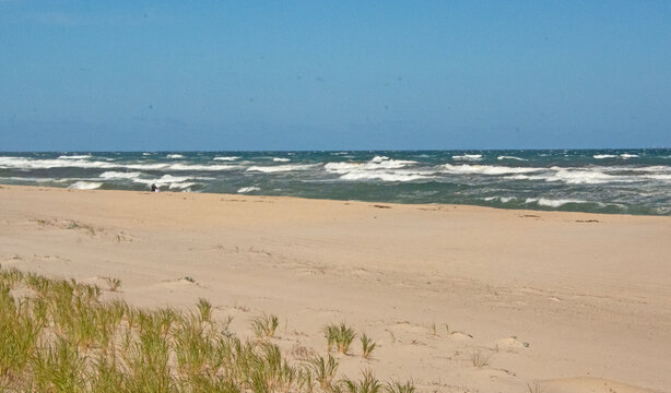 Green Waves in a storm