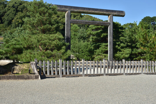 明治天皇　伏見桃山御陵(京都市伏見区)