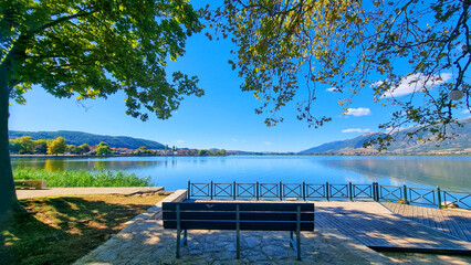 Obraz premium ioannina or giannena city in autumn season greece