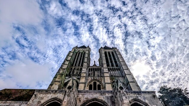 NOYON (Oise)