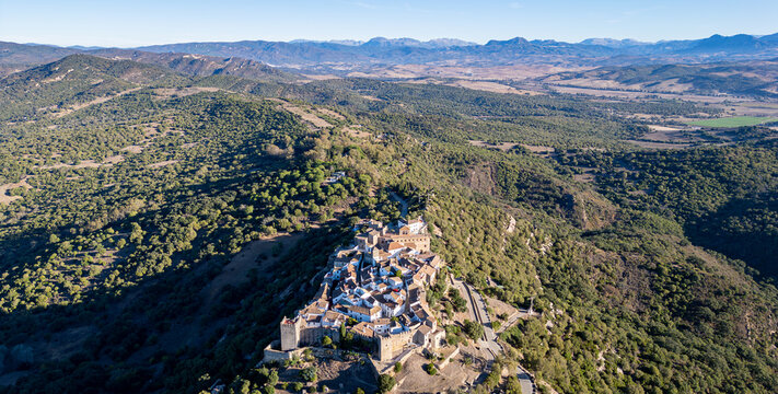 White village of Castillo de Castellar de la Frontera, Spain
