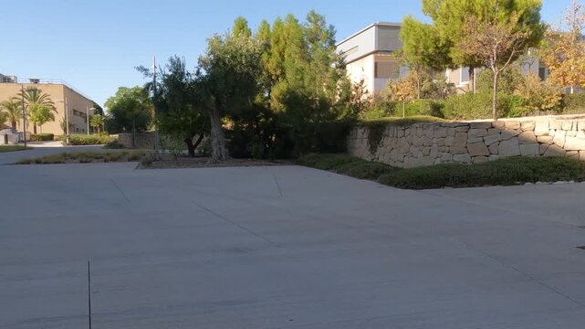 Jardines Universidad Miguel Hern&aacute;ndez elche Alicante espa&ntilde;a