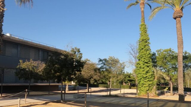 Jardines Universidad Miguel Hern&aacute;ndez elche Alicante espa&ntilde;a
