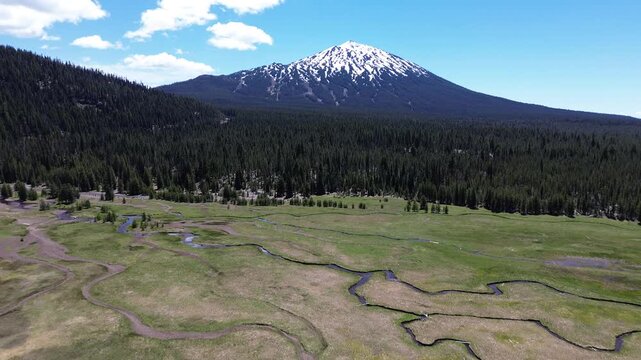 Mt Bachelor panorama - Oregon