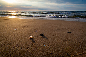 Piękny wieczór.Zachód słońca na plaży Dziwnowie. © Oktawian