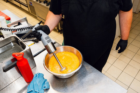 Blending egg mixture