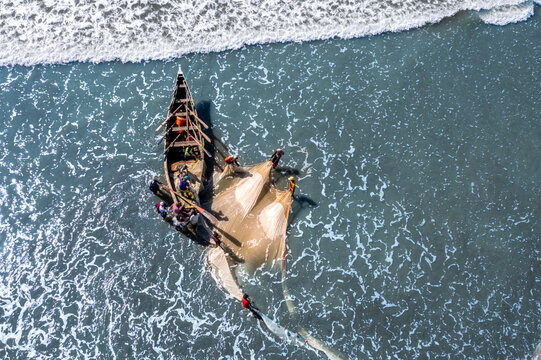 Fishing into Shore side