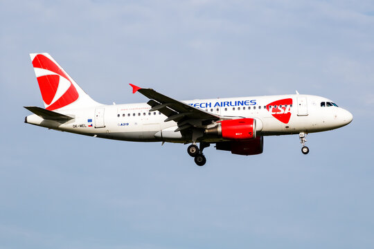 Czech Airlines Airbus A319 (OK-MEL) landing at Amsterdam Airport on July 4, 2017 in Amsterdam, Netherlands