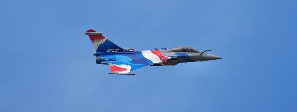 Rafale Solo Display pleine vitesse banni&egrave;re