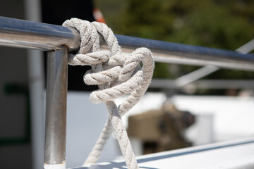 rope on a ship © Ivan