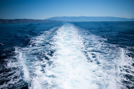 waves on the sea