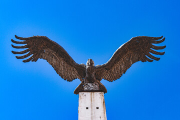 Obraz premium Condor Statue in San Sebastian, Cusco, Peru