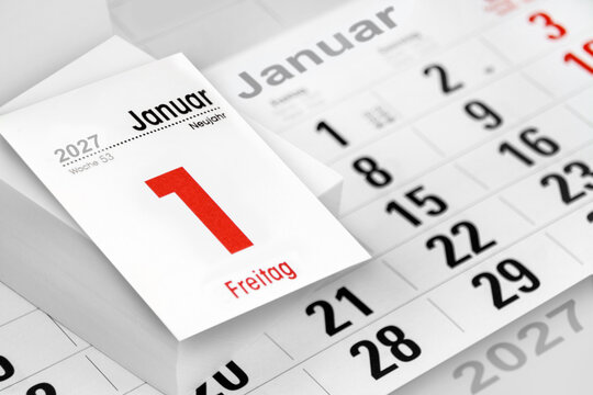 Deutscher Kalender  Datum 1. Januar 2027 Neujahr  schwarz rot