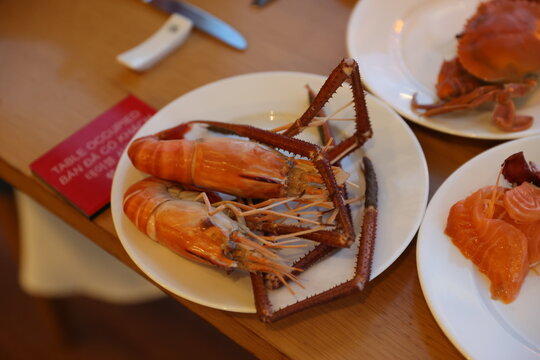 prawns on plate