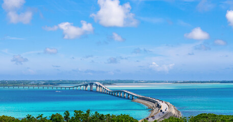 沖縄県宮古島市　伊良部大橋 © あんみつ姫