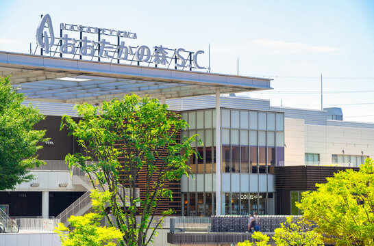 流山おおたかの森SC・流山おおたかの森駅前