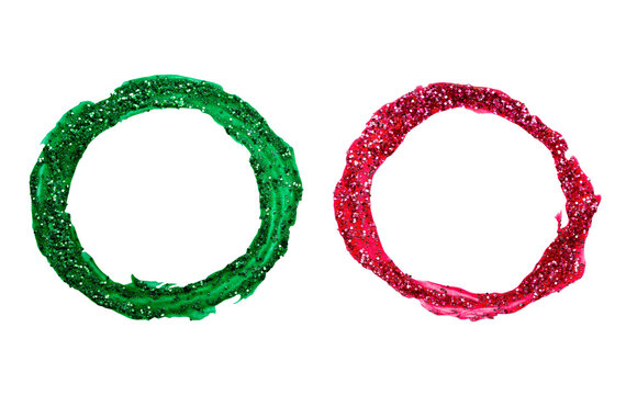 Red and green glitter rings on a transparent background, festive Christmas colors for holiday decoration and seasonal design