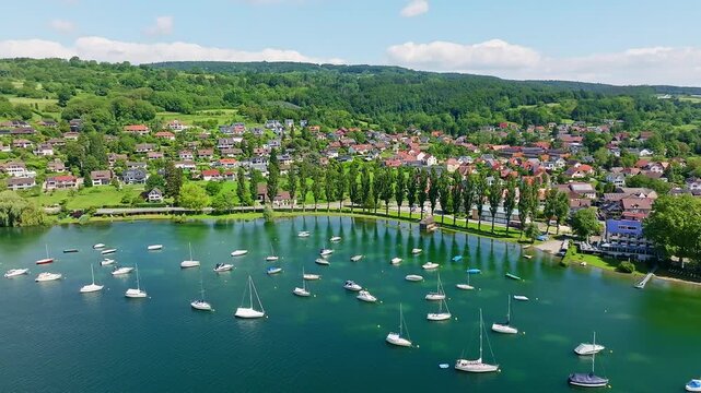 Aerial view of the boat harbour with the village of Wangen am See on the H&ouml;ri peninsula, Schienerberg on the horizon, Lake Constance, Constance district, Baden-W&uuml;rttemberg, Germany