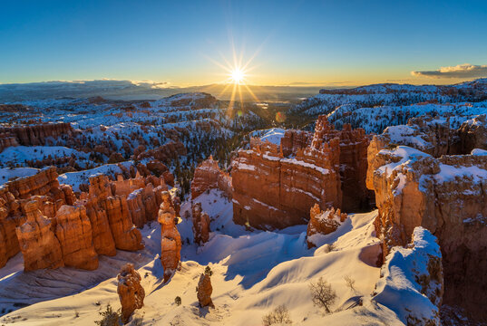 Bryce Canyon National Park at sunrise in Winter, Utah, USA