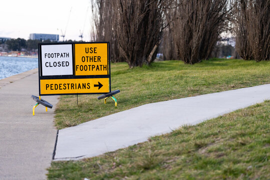 Footpath closed, pedestrians, use other footpath signs