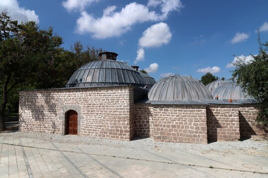 Hasbey Hammam is located in the Meram district of Konya. The bathhouse was built in 1424, during the Karamanid period.