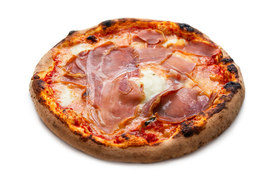 Pizza italiana con prosciutto crudo, mozzarella e sugo 