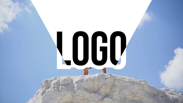 Logo Shape Transition Square Down &ndash; Dynamic Square Logo Reveals, Geometric Wipes and Creative Shape Transition Effects for Promos, Openers and Modern Motion Graphics
