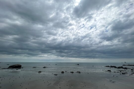 Cloudy seascape and peaceful beach in Hua Hin, Thailand