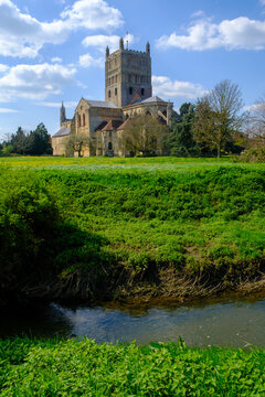 Spring comes to Tewkesbury Abbey on a beautiful April afternoon, Gloucestershire, UK.