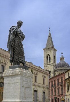 Statue of Ovid, Sulmona, Province of L'Aquila, Italy