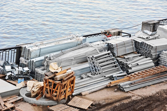 Components for installation road beam crash barrier