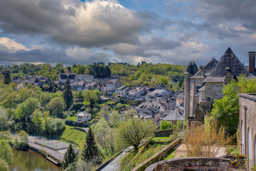 Obraz premium Uzerche is a commune and town in France, in the Limousin region, Corrèze department, in the district of Tulle.