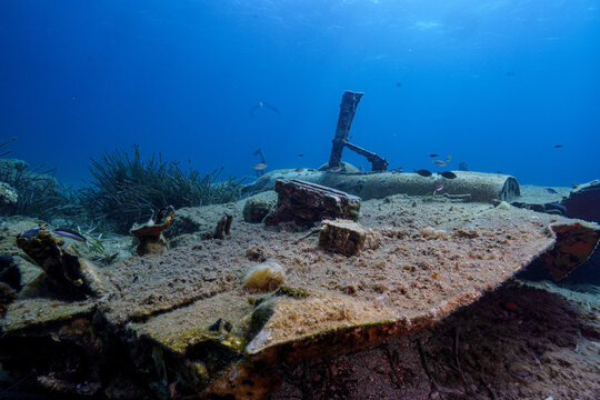 Beechcraft RU-21A Aircraft Wreck Dive in Anavyssos Bay