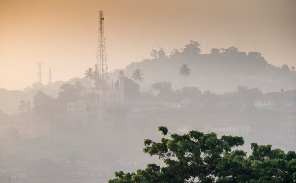 Uganda, Kampala National mosque misty
