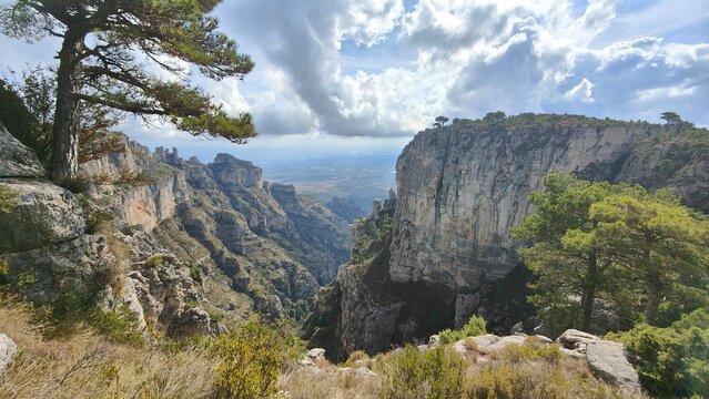 Mola Castellona, Mola del Moro, Parc Natural dels Ports