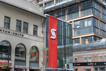 Fototapeta premium Scotiabank corporate logo on the exterior of a branch located at 346 Yonge St, Toronto