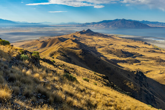 Frary Peak trail winds along scenic Antelope Island ridge in Utah