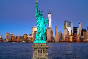 USA freedom and liberty concept. NYC skyline with liberty monument. New York City freedom banner. Statue of Liberty American symbol. Manhattan skyline freedom theme. © Volodymyr