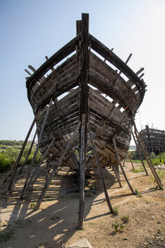 Bow of a wooden dhow under construction, Mandvi, India